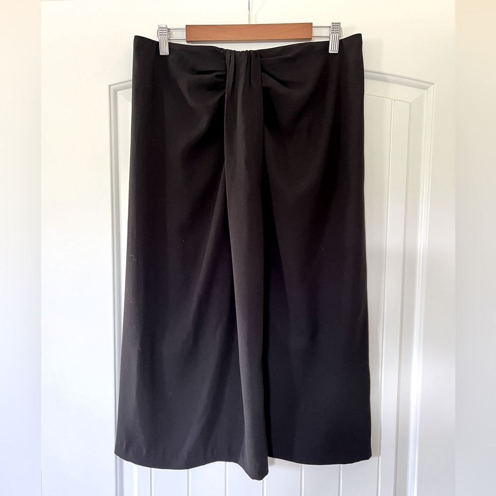 Crepe skirt